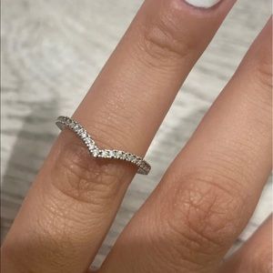 Pandora wishbone ring
